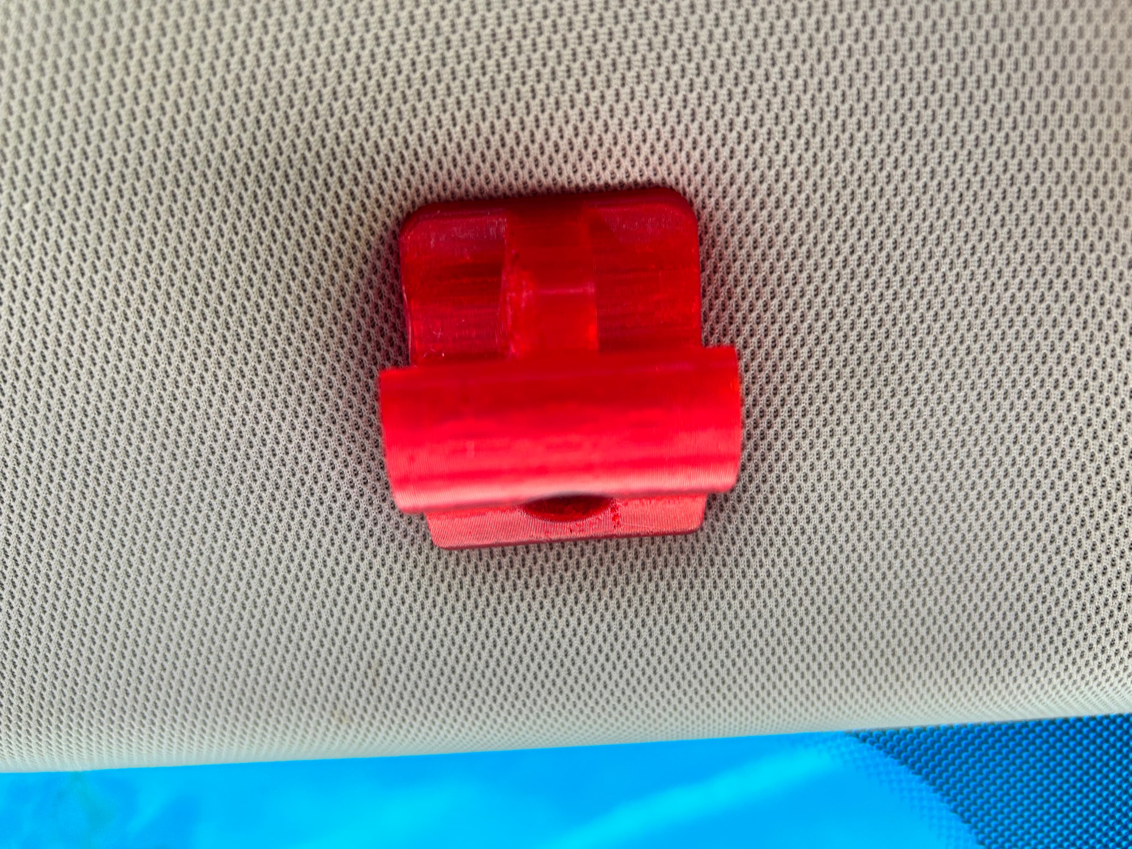 Hyundai Santa Fe 2006 SunVisor Clip