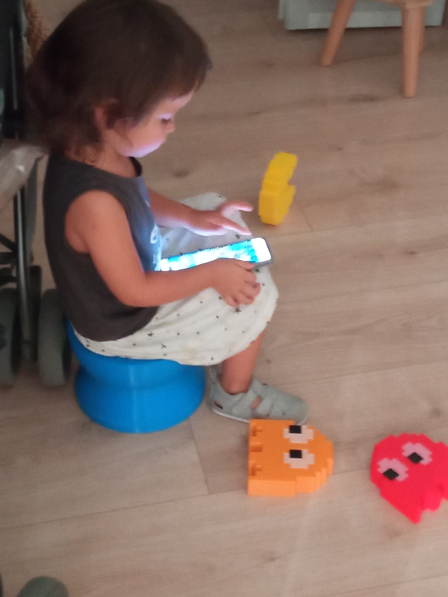 Moldino stool