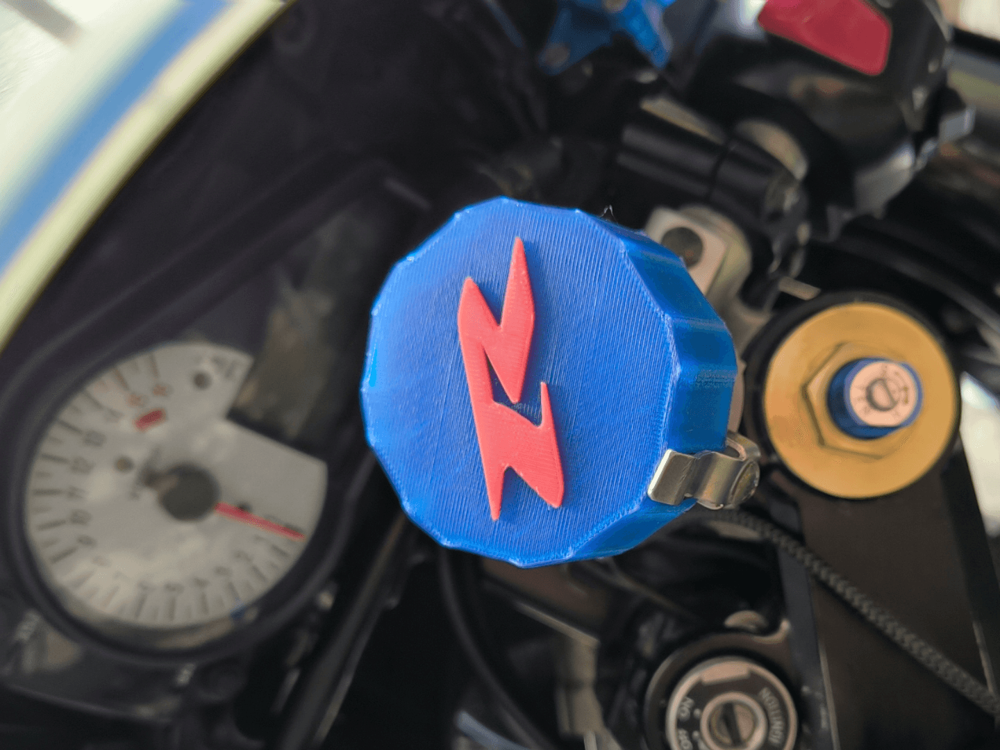Deckel zum über Orginal stecken GSX-R K3