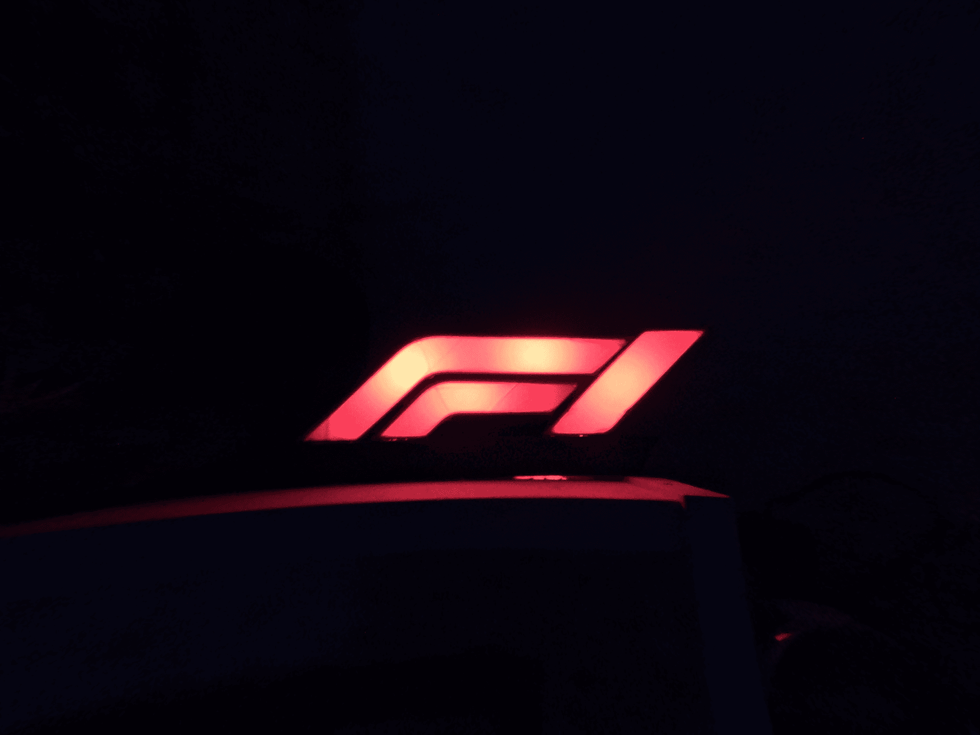 F1 lamp