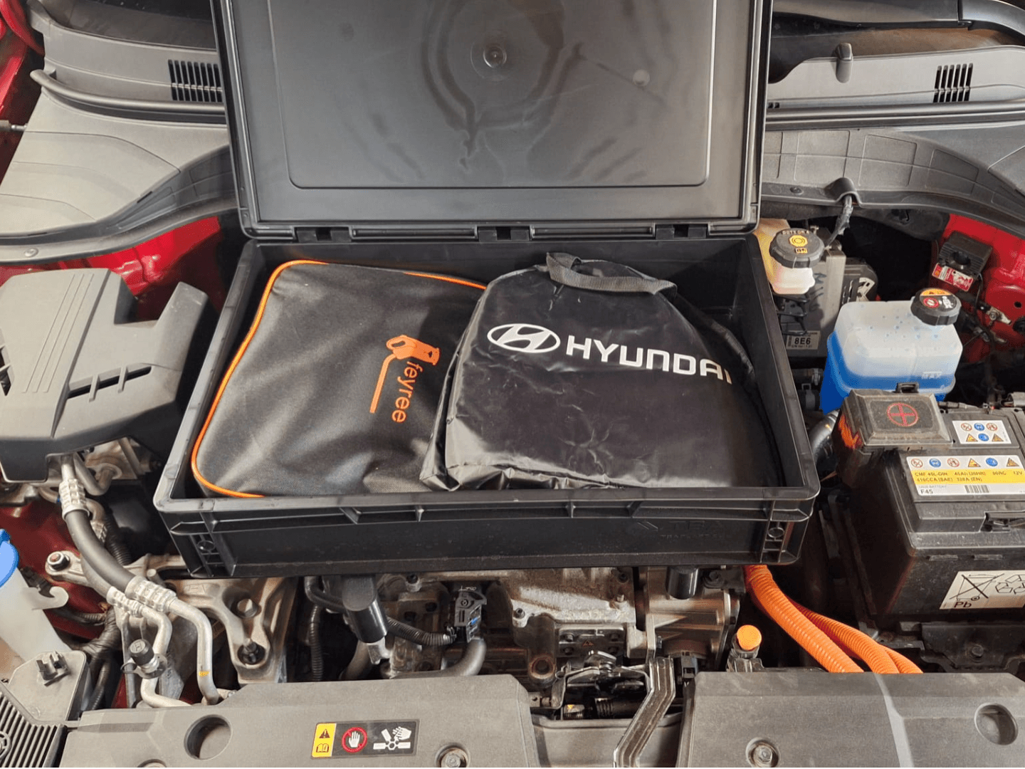 Storage box holder for electric hyundai kona