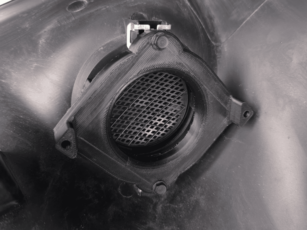 Jeep WK2 Harman Kardon D-Pillar Speaker Mount