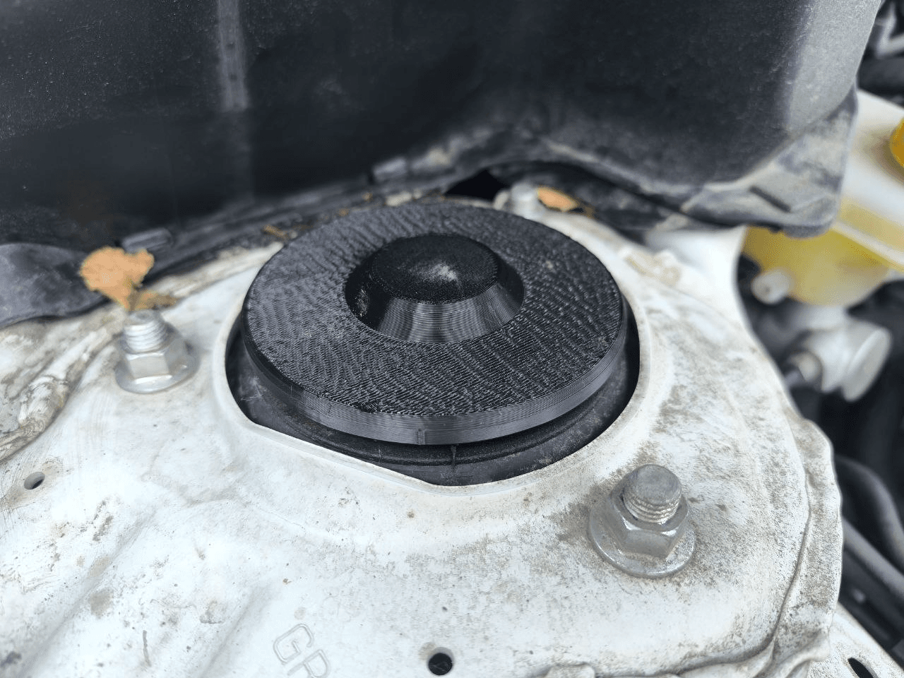 Subaru XV2  Crosstrek Strut Mount Cap