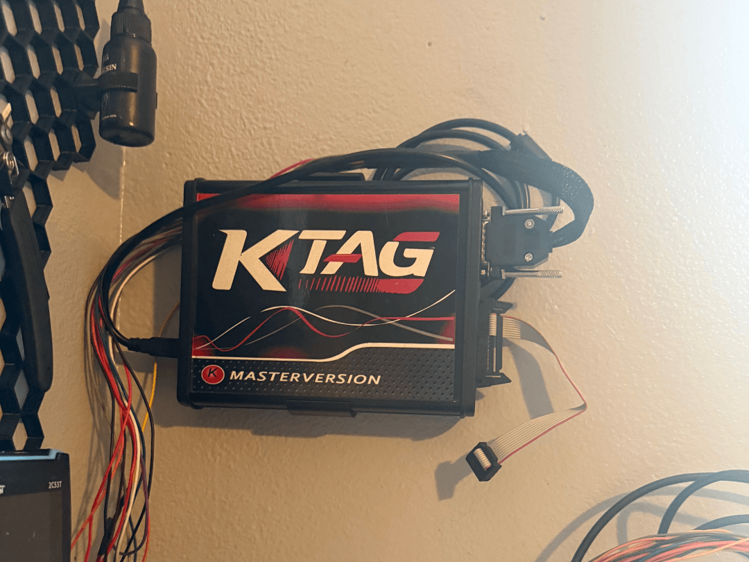 ktag wall mount holder