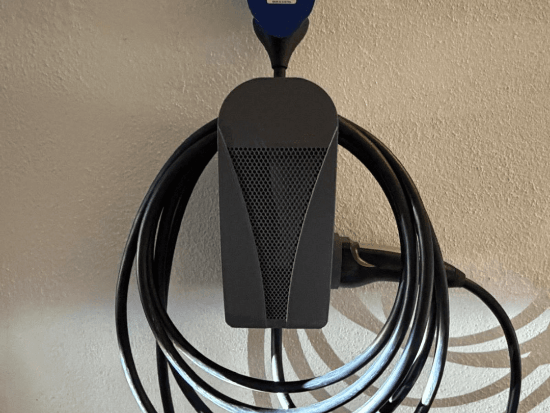 Tesla Mobile Charger Support