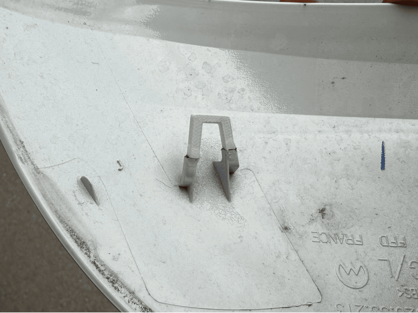 VW Passat B8 wing mirror repair clips