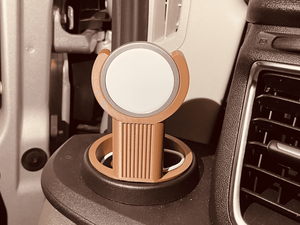 Apple Mag Safe Ford Transit Iphone 17 