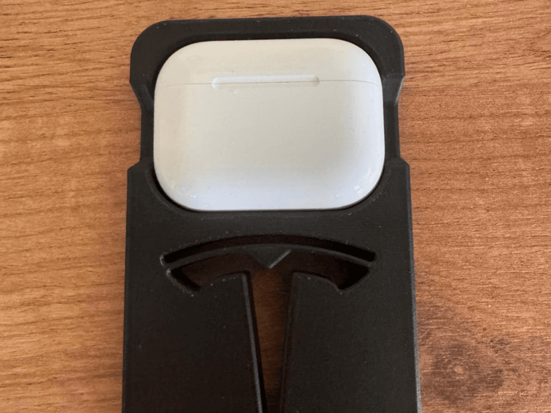 Tesla Ladehalterung Apple Airpods 3