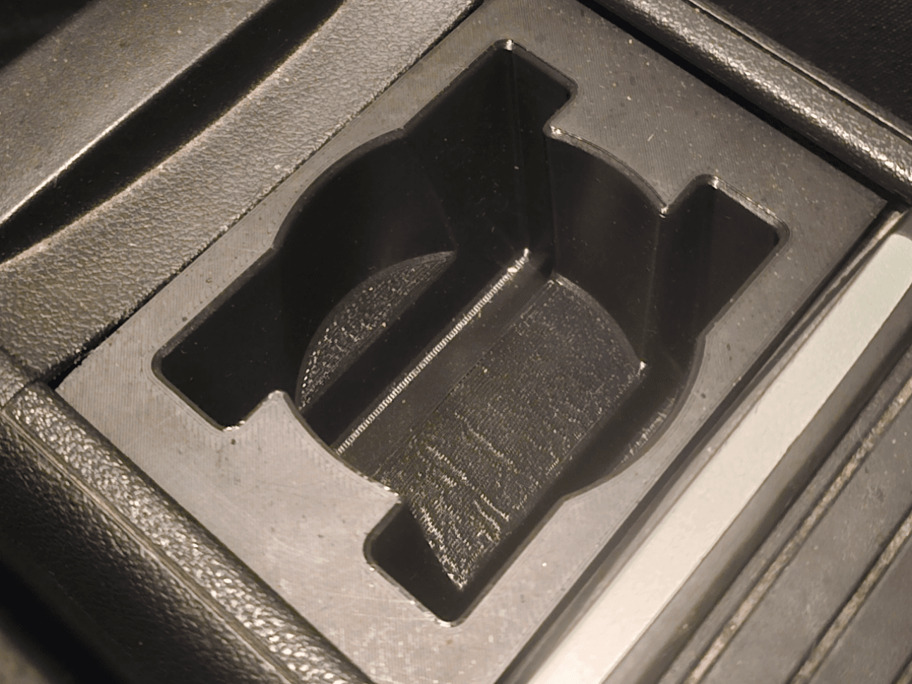 Car can/phone holder