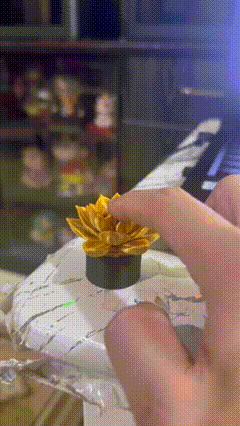 Lotus Clicker