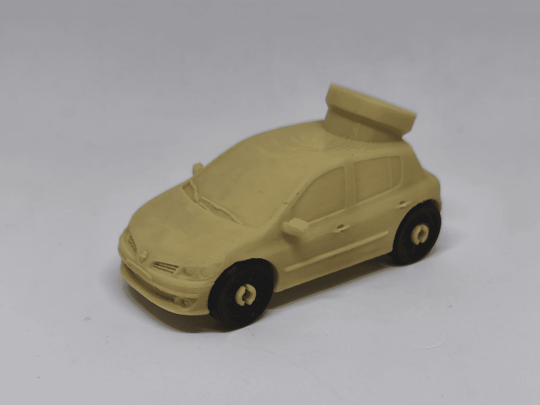 Clio Ballon-Powered Car