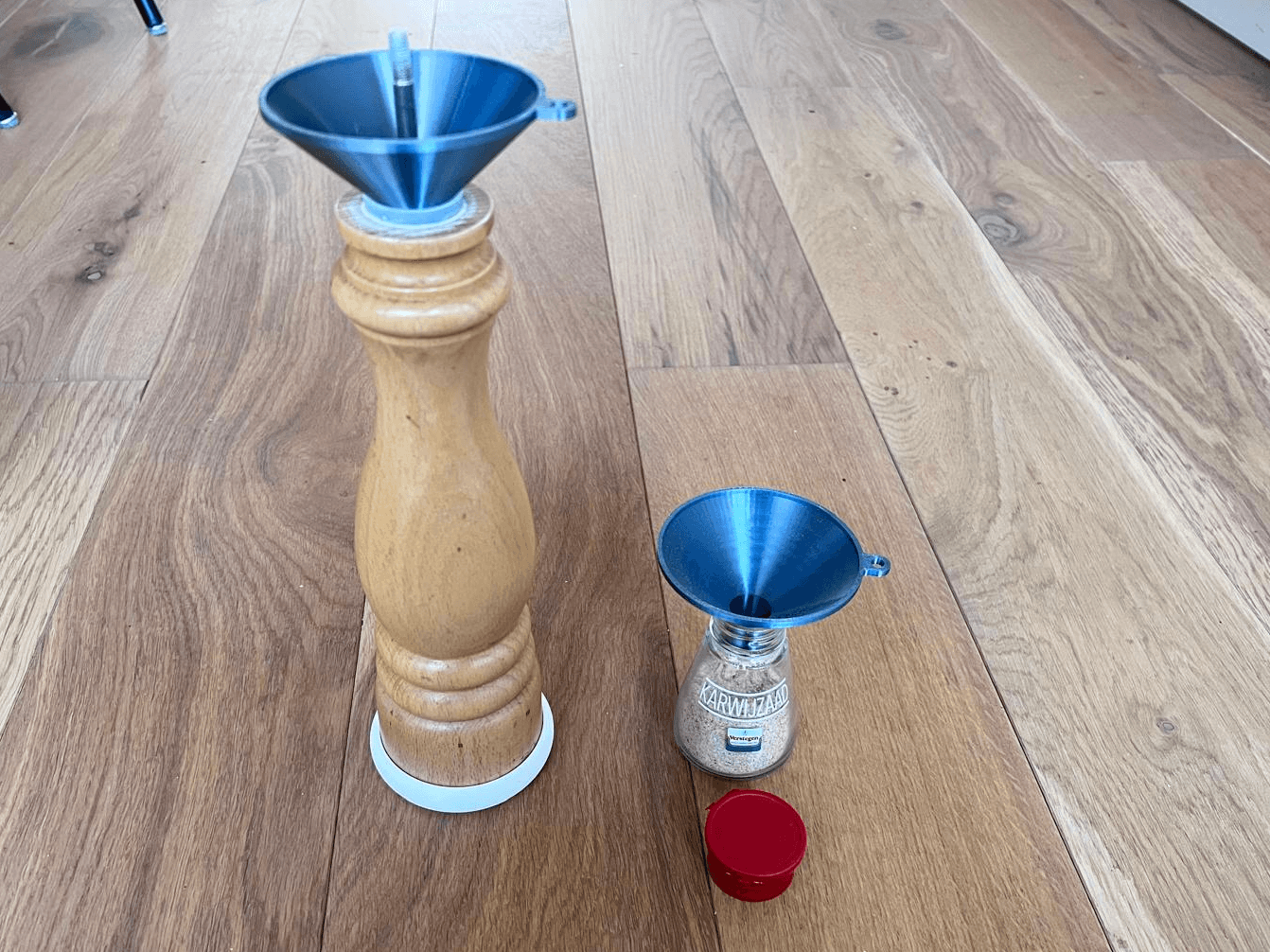 Funnel Peugeot pepper/salt  Verstegen spice jar V2