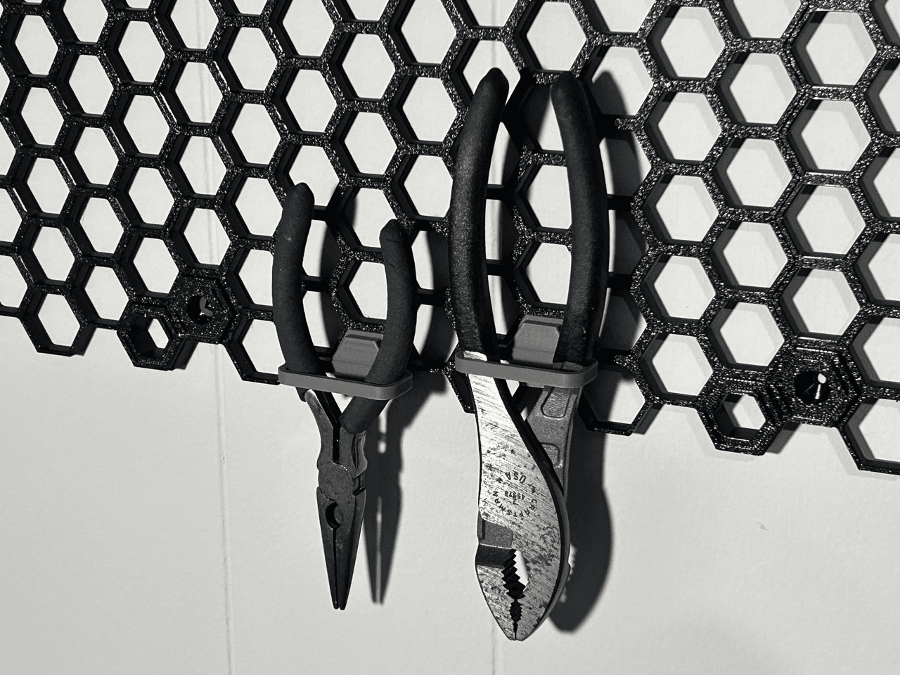 Pliers Hanger Craftsman for HSW Honeycomb Wall