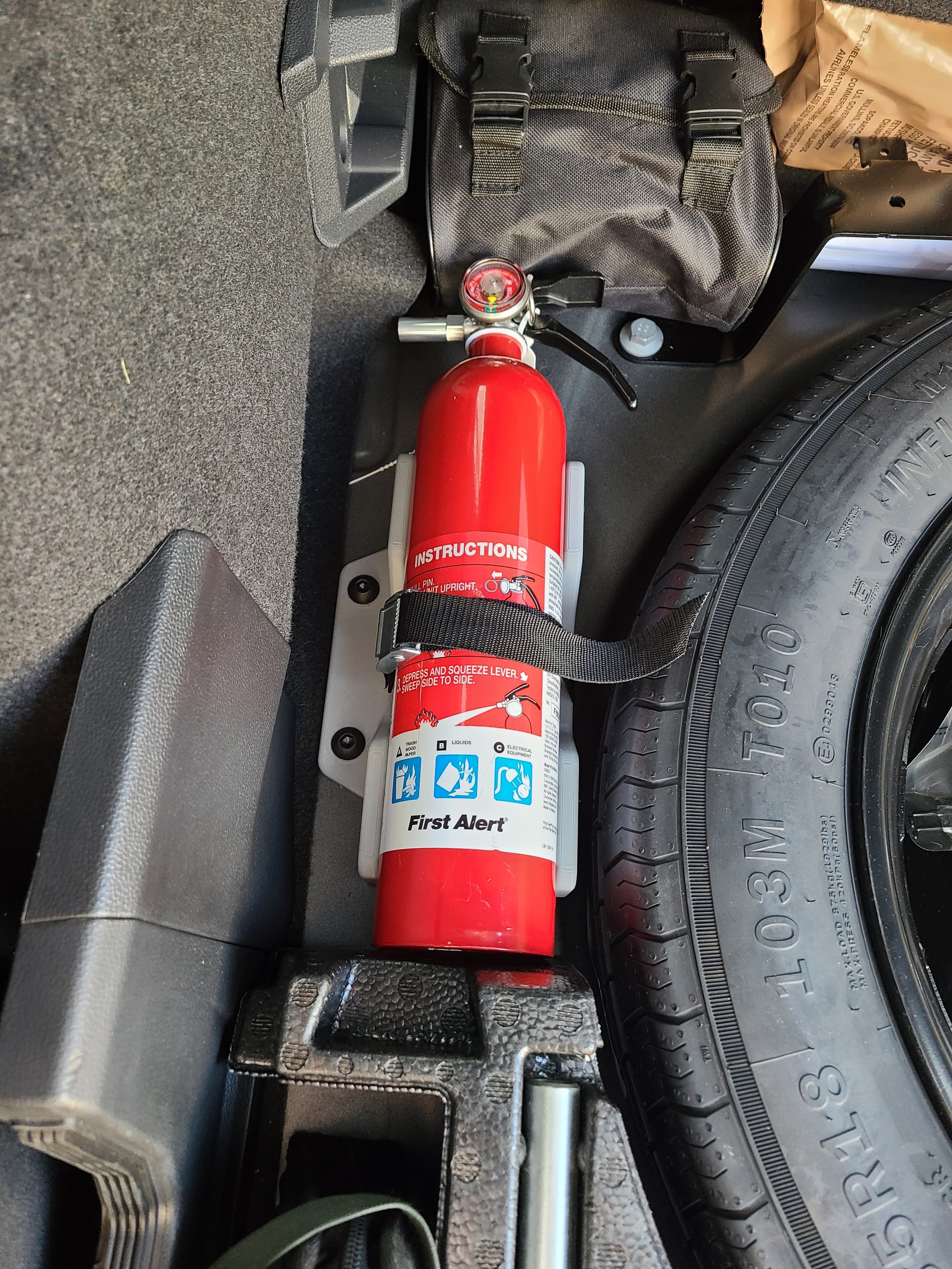 2023 Volkswagen Tiguan Fire Extinguisher Holder