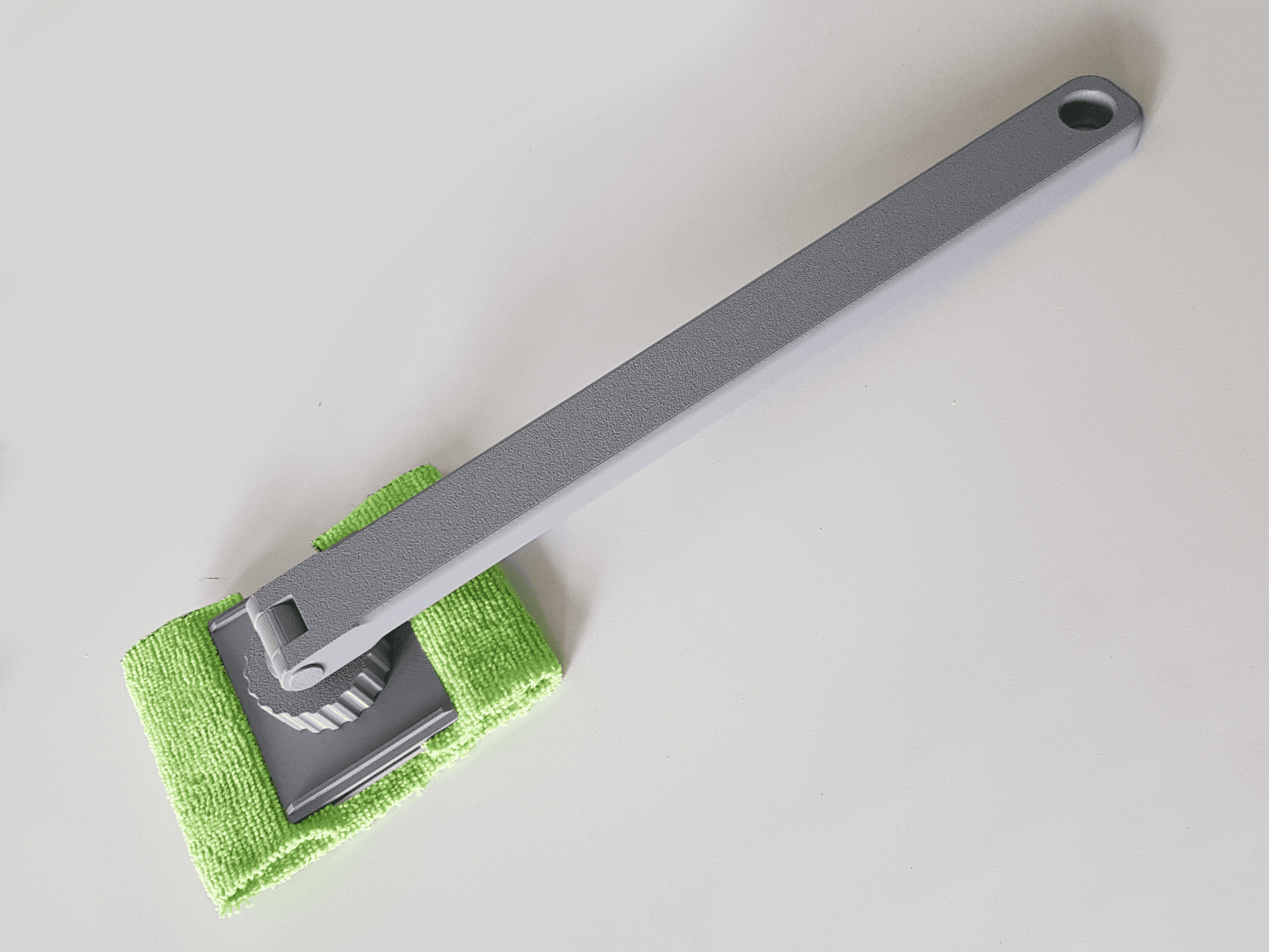 CAR WINDSHIELD CLEANER