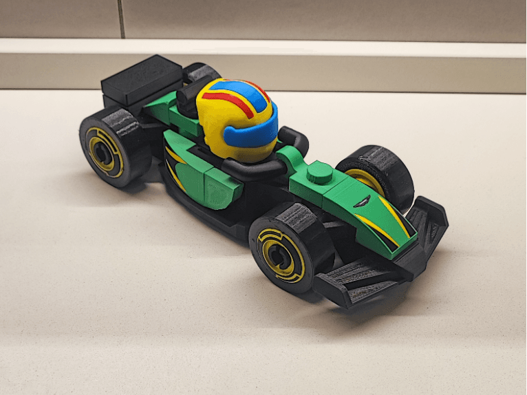 F1 Brick Aston Martin – Deluxe 300%