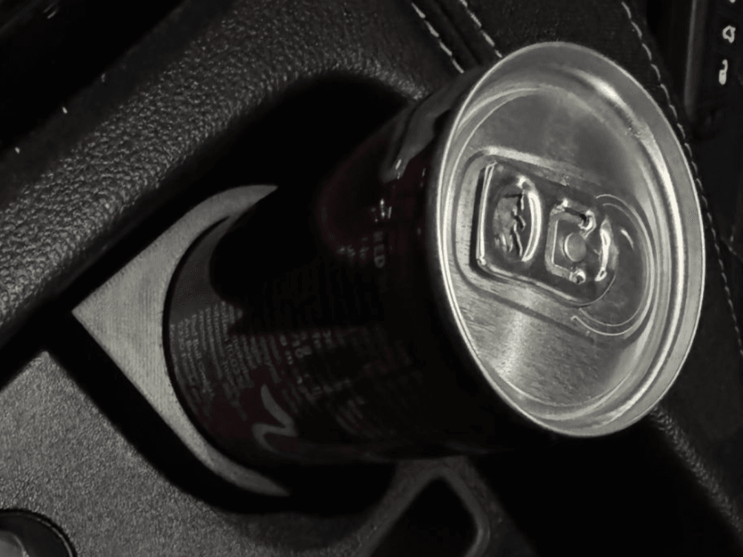 Skoda Karoq Dosen Adapter ( Red Bull ) 