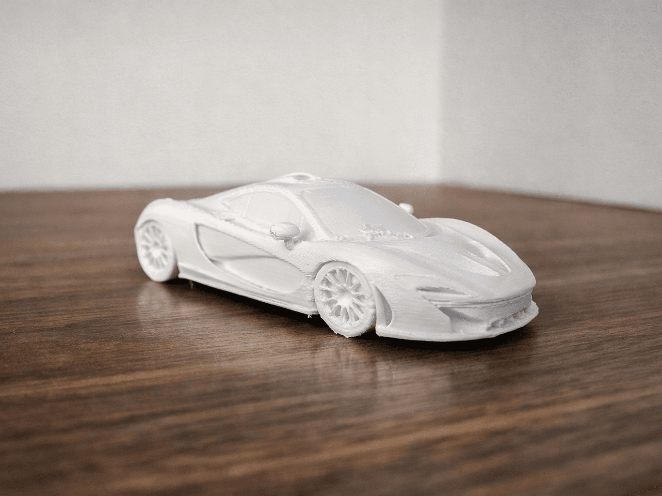 McLaren P1 Model