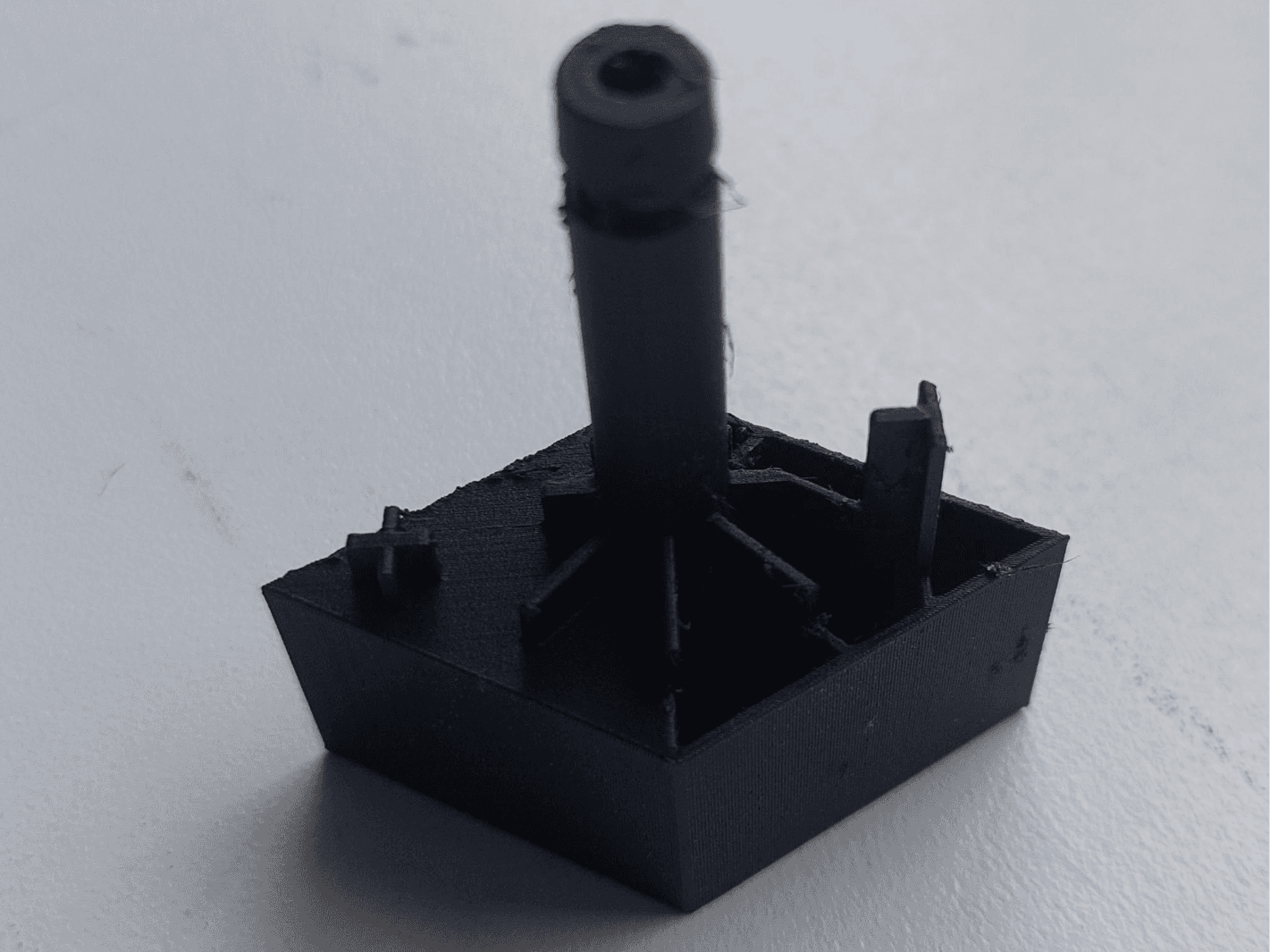renault twingo trunk button
