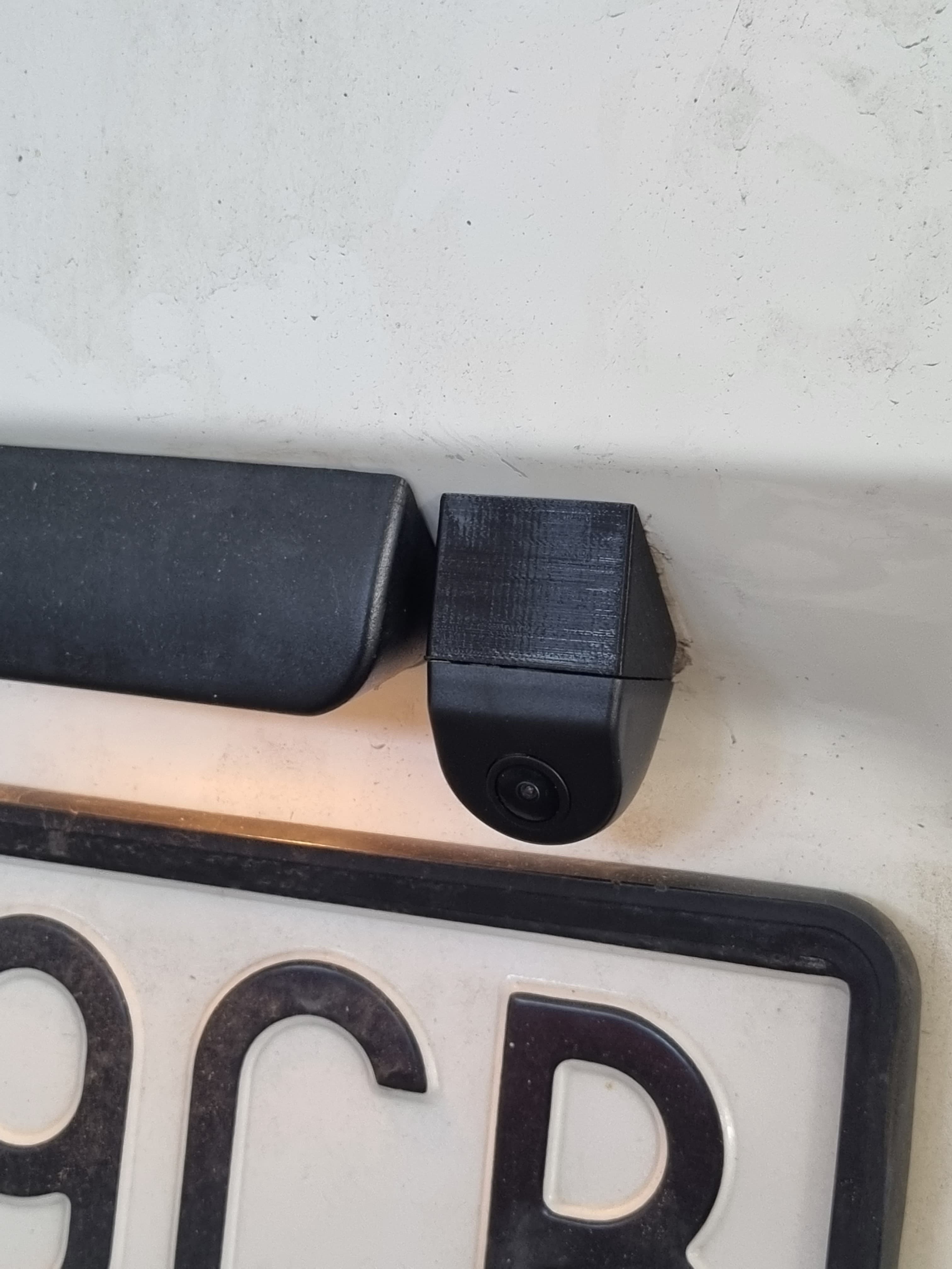 Extension for reverse camera system FIAT Doblo