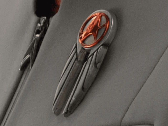 Star Trek: Starfleet Academy Combadge (Red Copper)