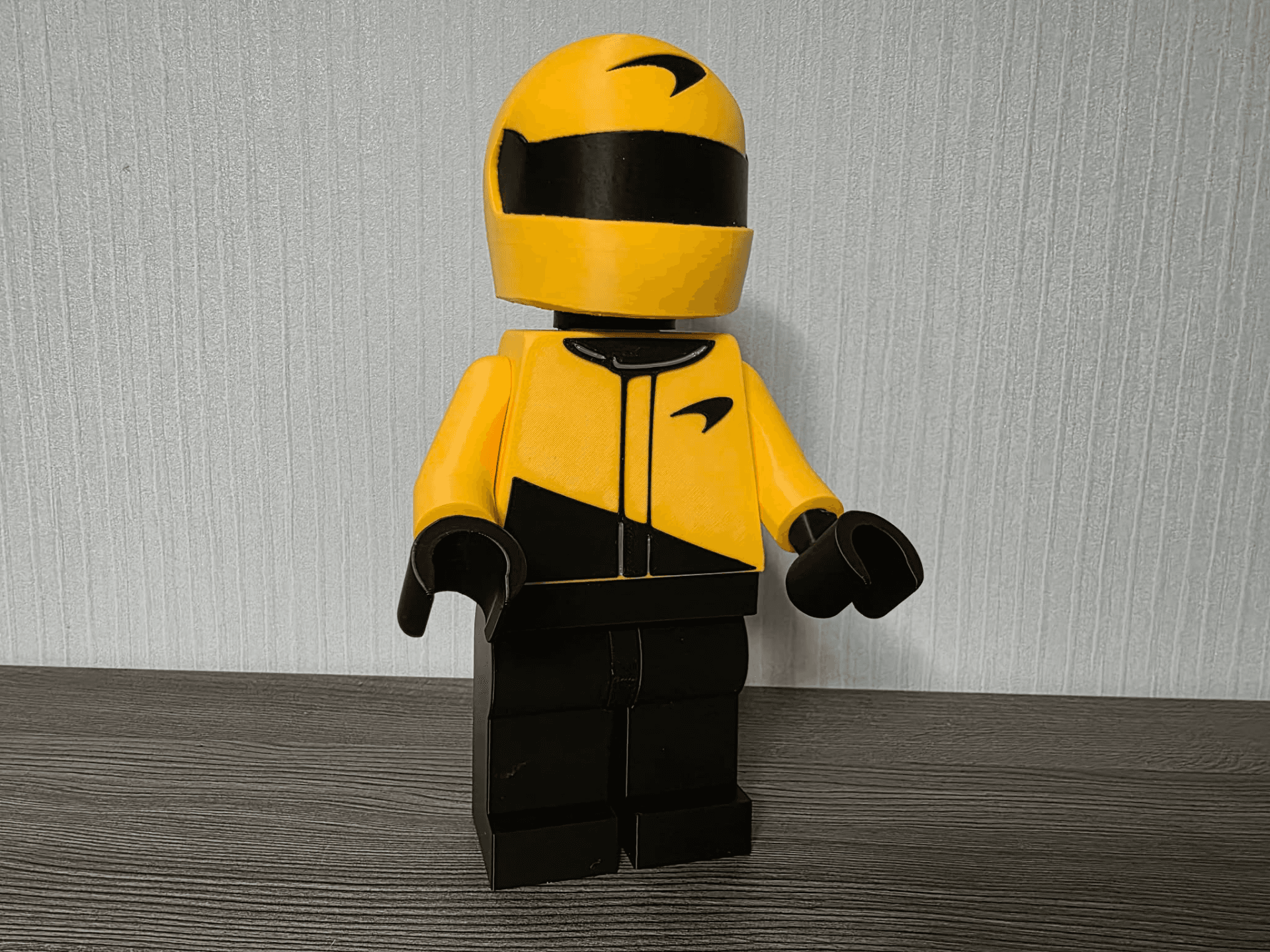 McLaren F1 Driver * Speed Champions * 500% ~21cm