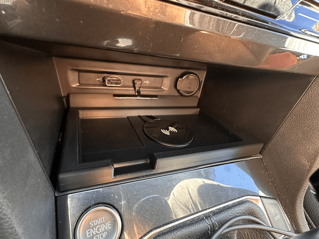Support chargeur induction iphone 14 Pr Tiguan MK2