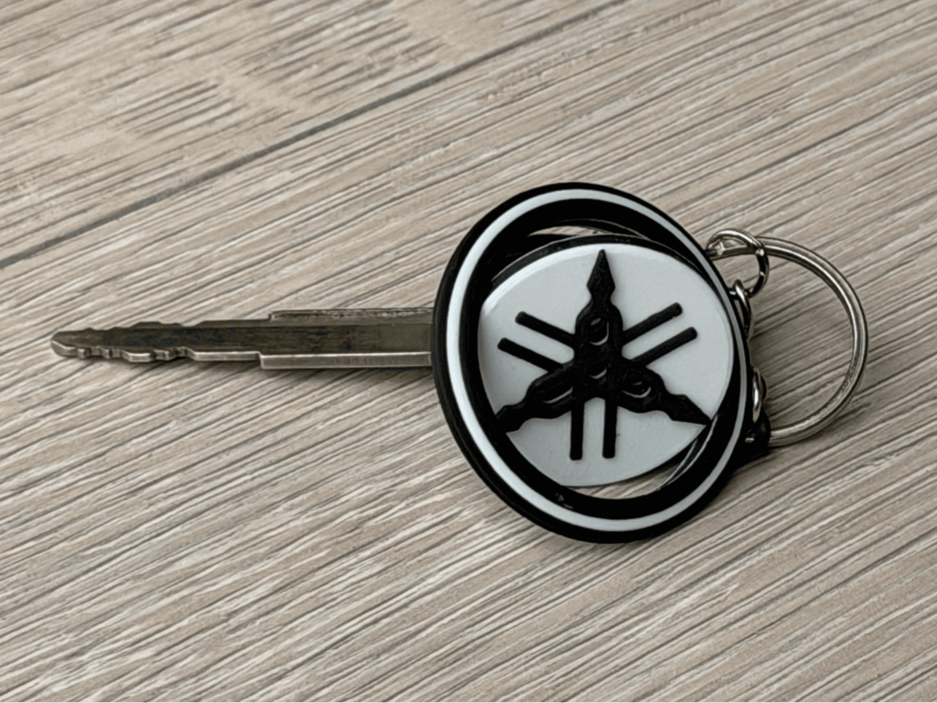 Yamaha-Inspired Spinning Fidget Keychain