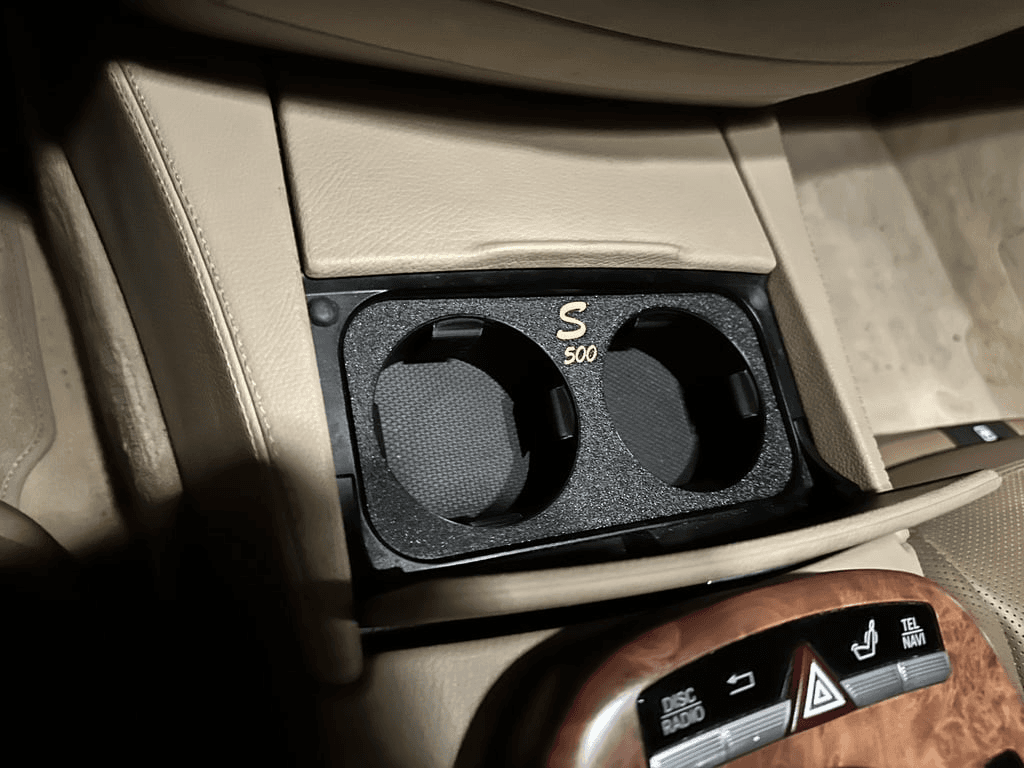 Cup Holder W221