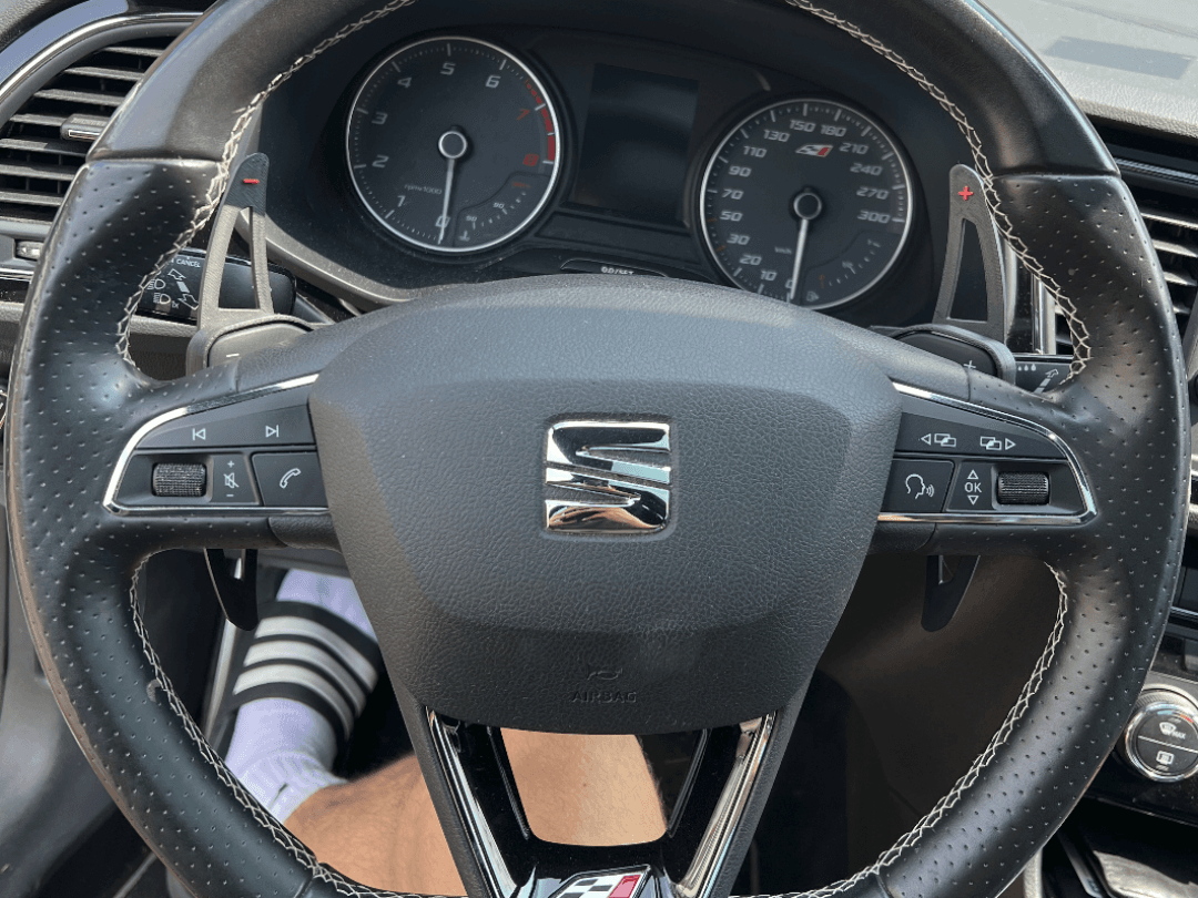 Seat Cupra Shift Paddles
