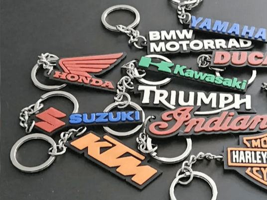 Llaveros de nombres de motos