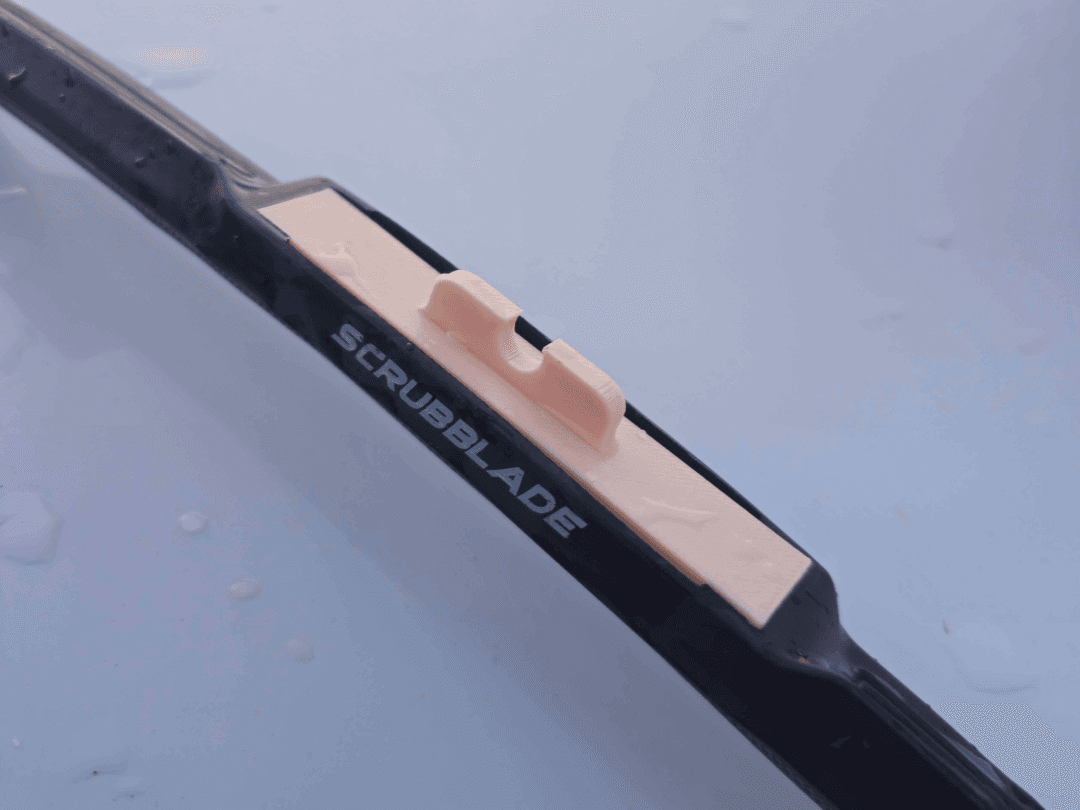 Ford - X4 Universal Adapter Front Wiper Attachment