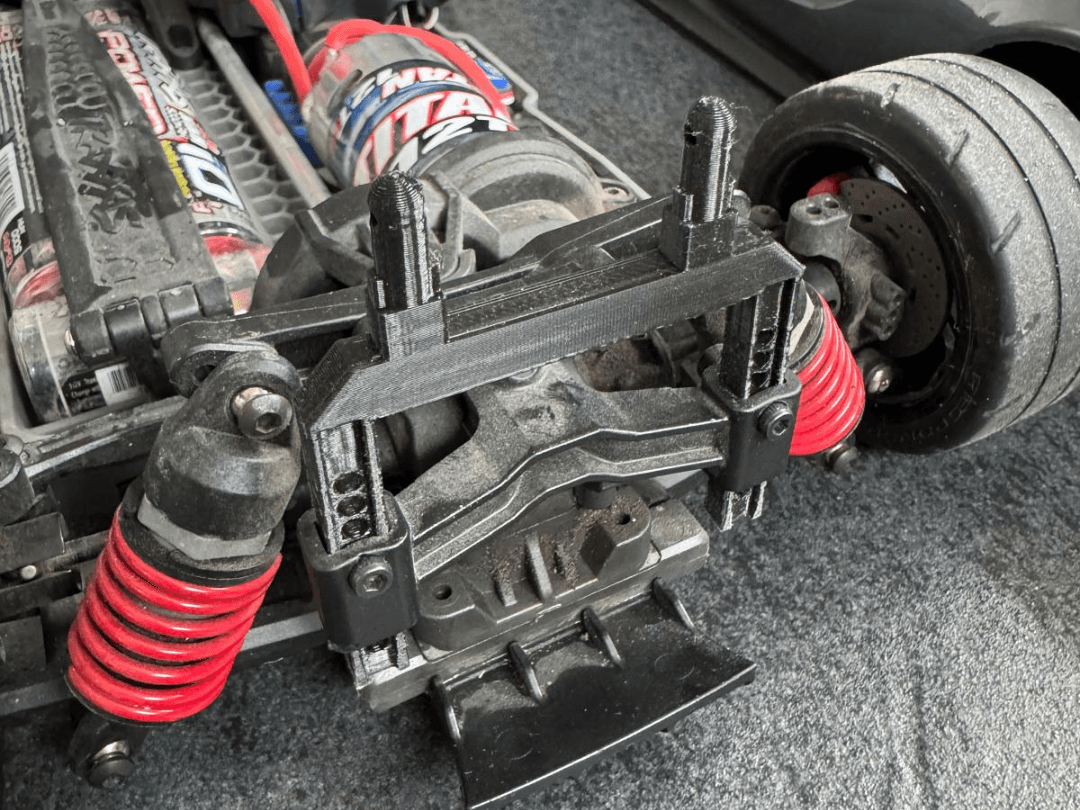 Karosseriehalterung Traxxas Ford GT