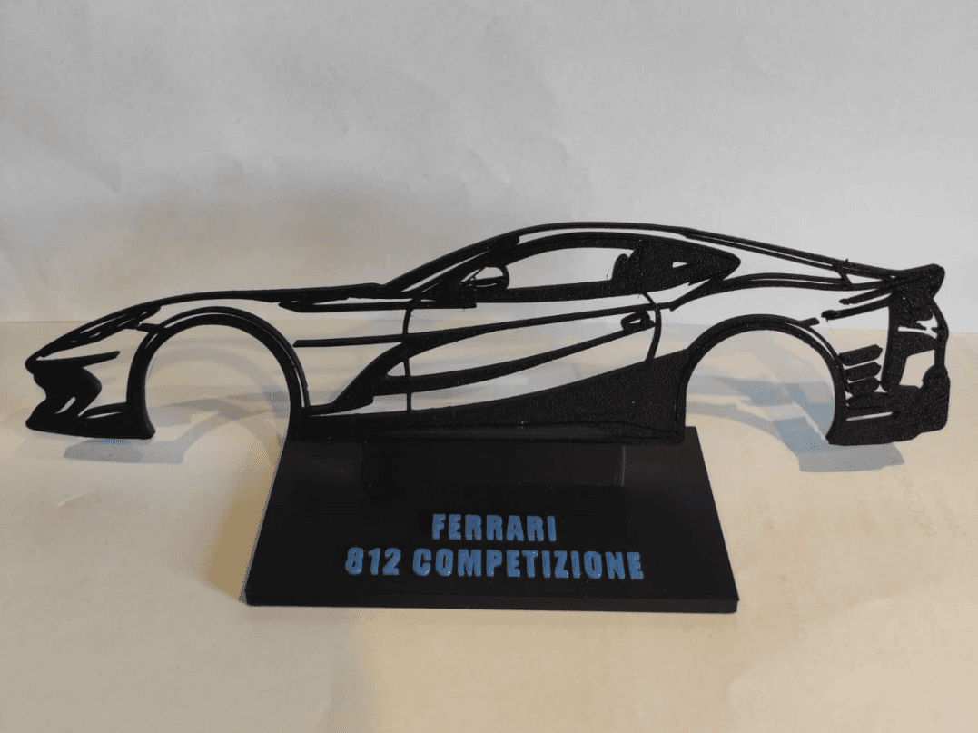 Silhouette Ferrari 812 competizione