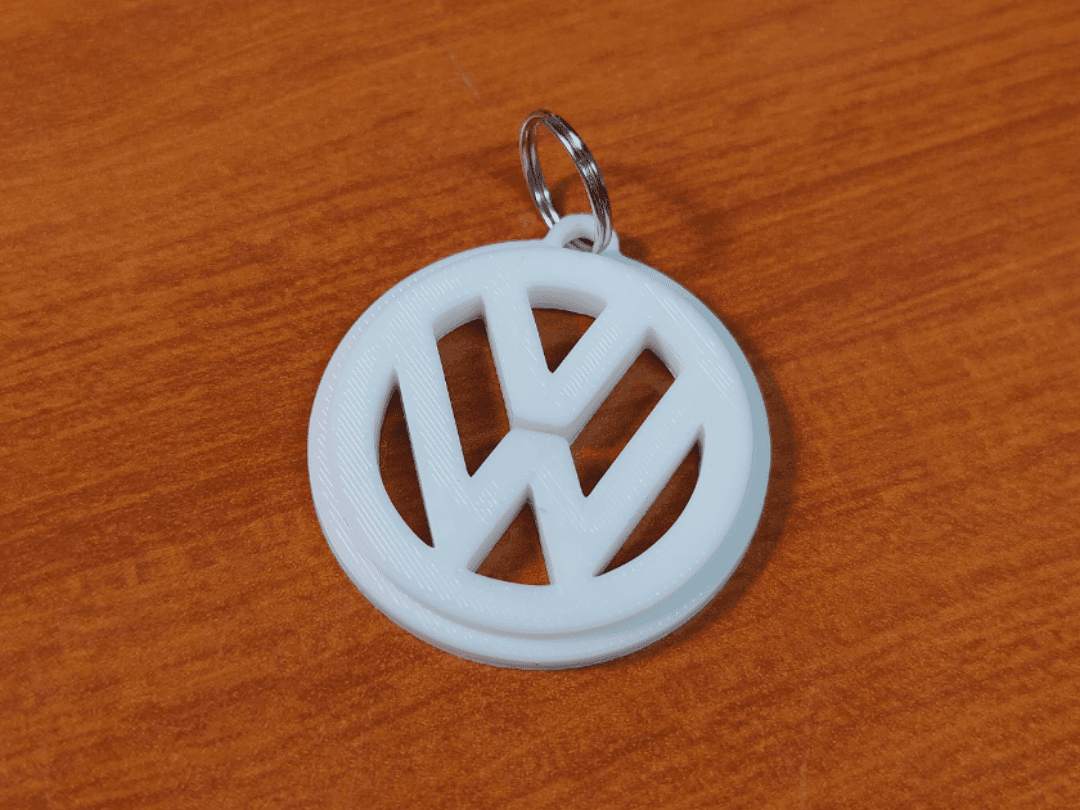 elegant and robust VW keychain (VOLSKWAGEN)