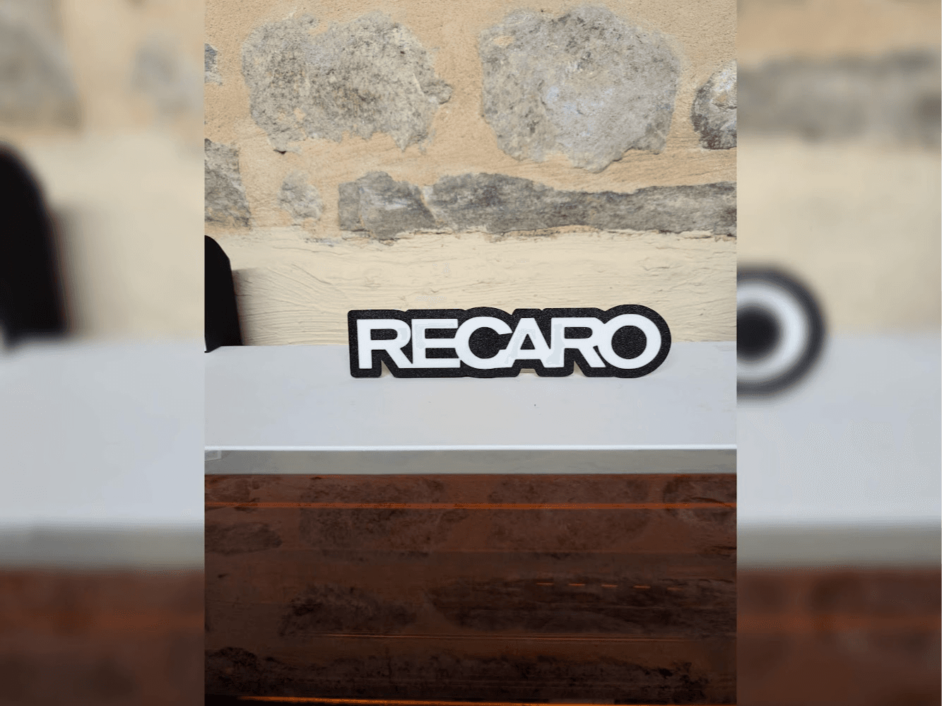 Lightbox Recaro – Logo