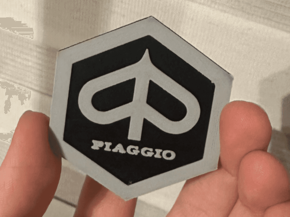 Classic Piaggio Hexagon Logo Keychain/Normal