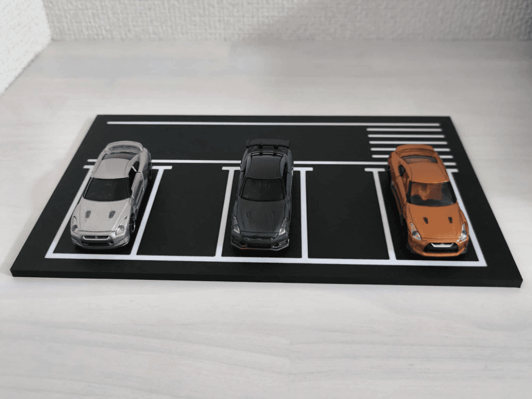 1:64 Scale Parking Display Diorama