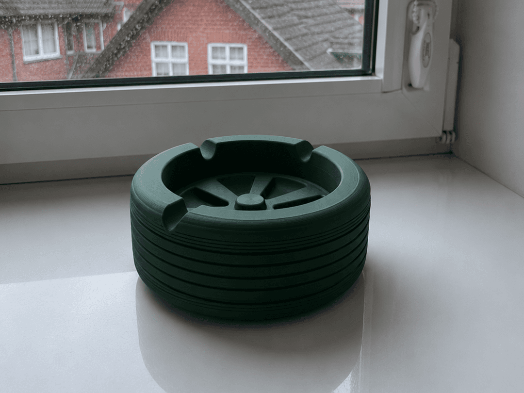 Wheel Ashtray 