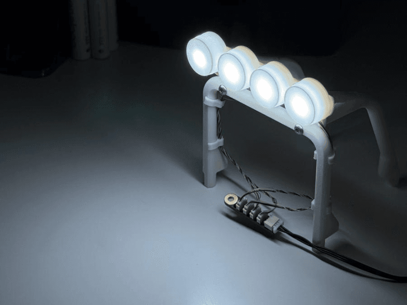 Offroad Lightbar – 4x4 Mini-Geländewagen @Wuguigui