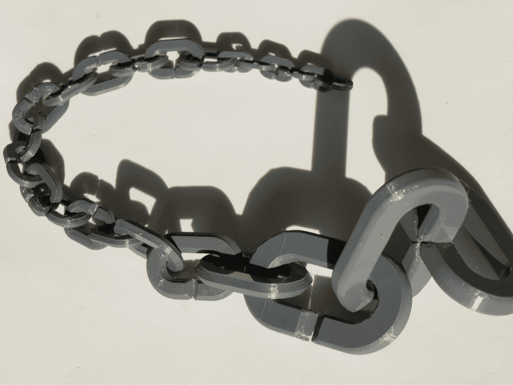 Chain links
