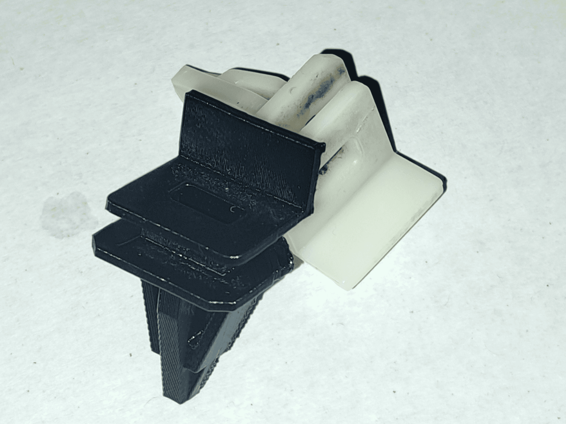 Honda Prelude side skirt clip