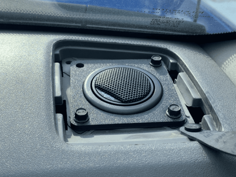 2015 Nissan Frontier SV Crew Cab 1in Tweeter Plate