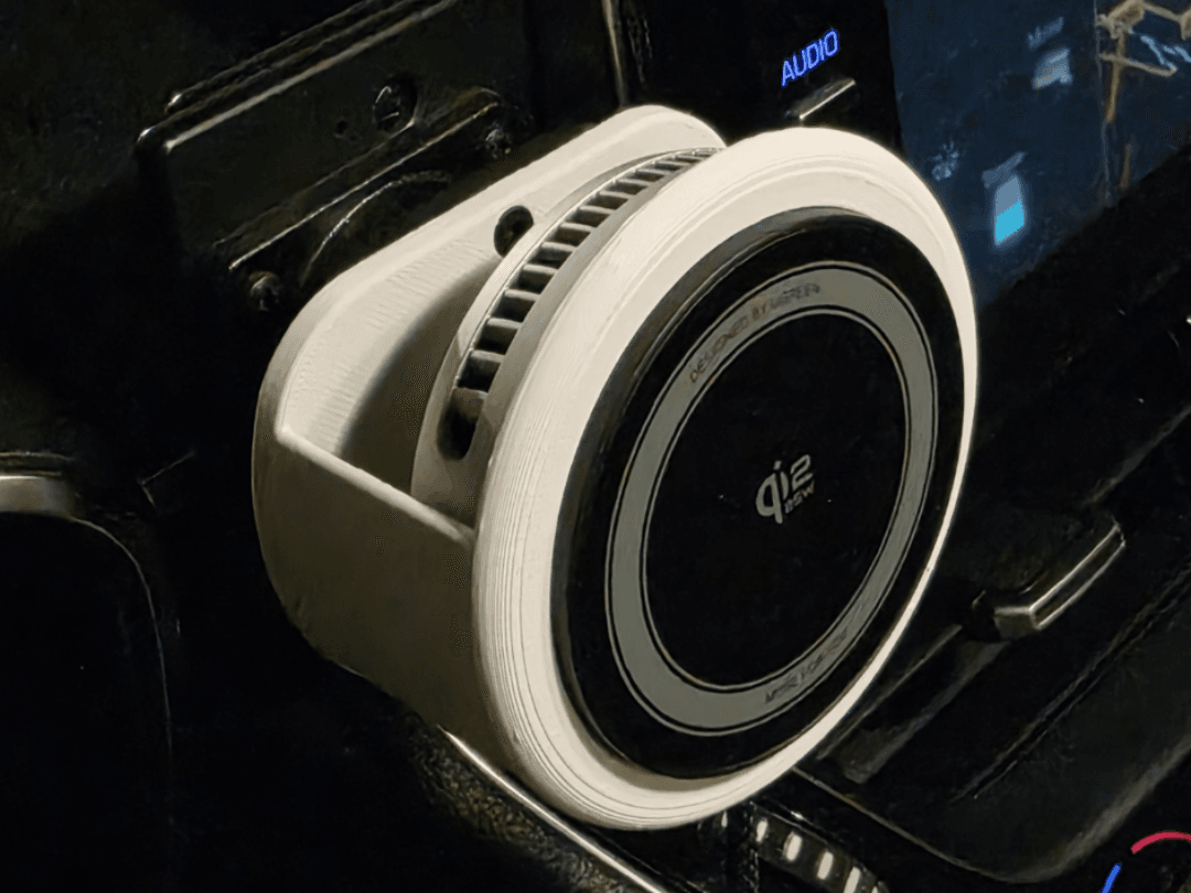 Ugreen Magflow Pro adapter for ProClip Car Mount