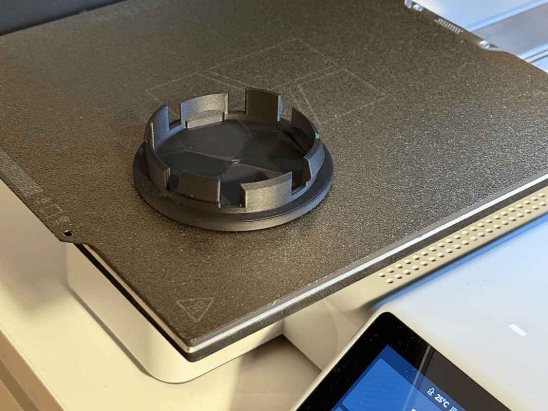 Radnabendeckel / wheel hub cover 56mm diameter