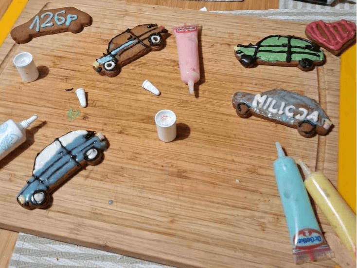 Fiat 126p gingerbraed mold (maluch - polski fiat)