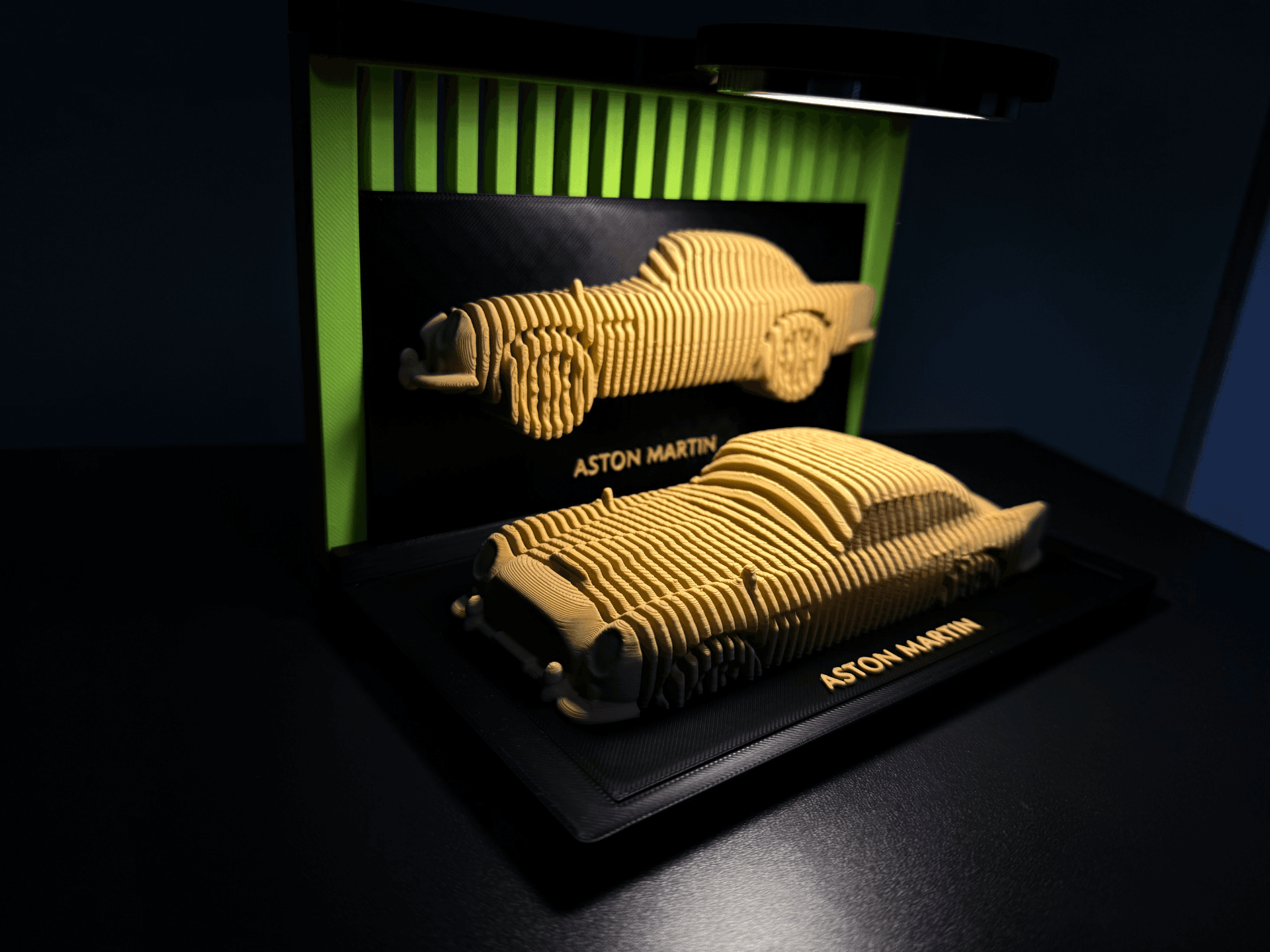 Aston Martin DB5 (1963) - Layered Car Display!