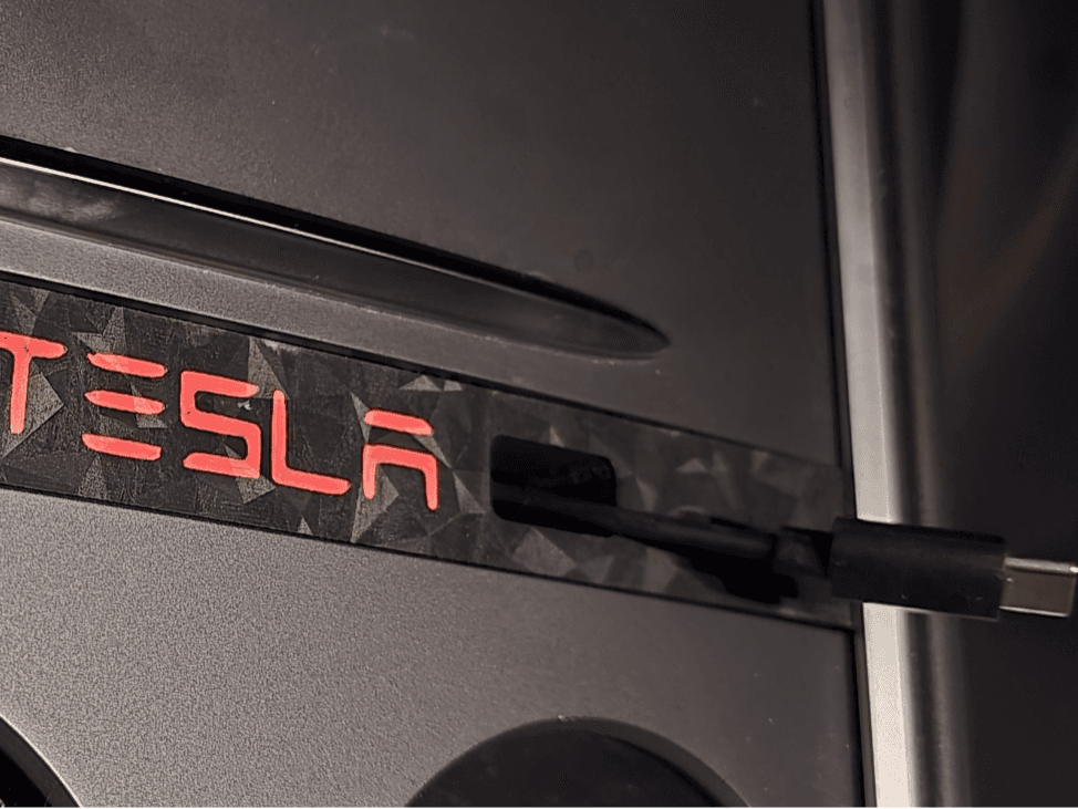 Tesla 3,  charging cable Organizer