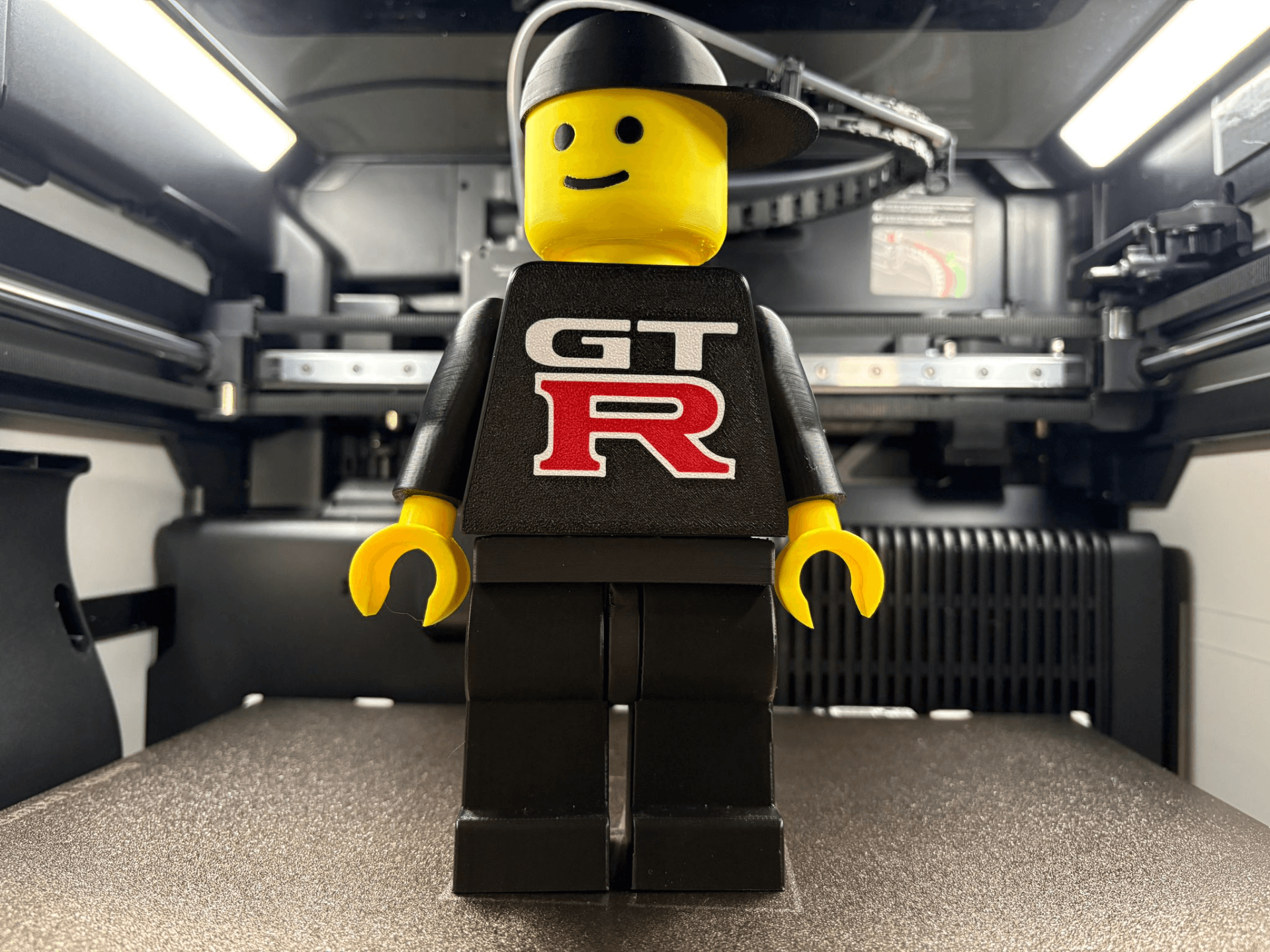 Brickman Nissan GT R 20cm Figur 500%