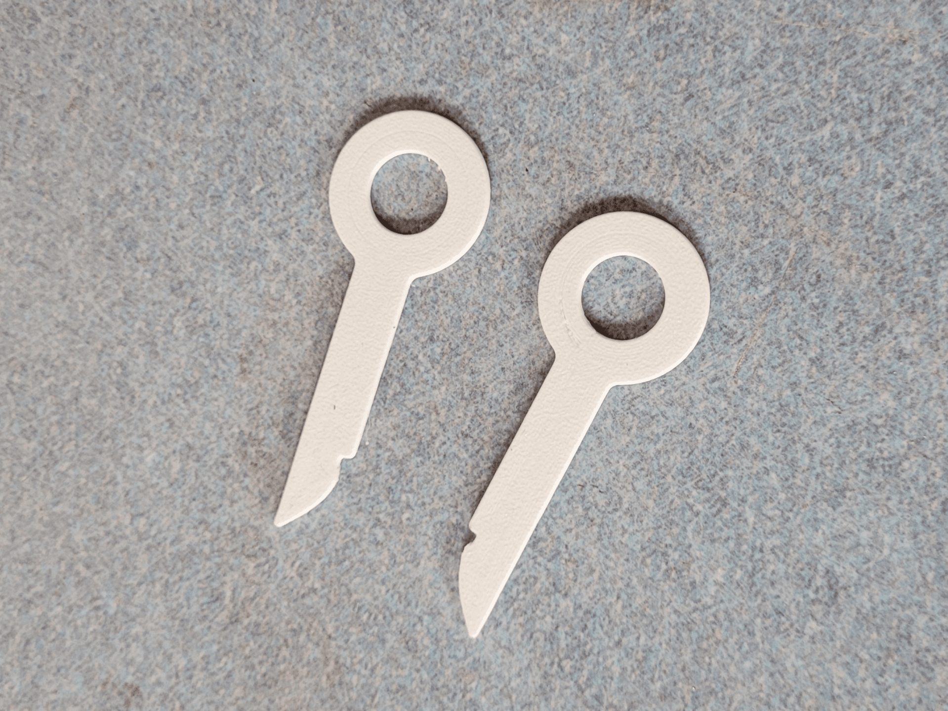 VW Golf Head Unit Removal Tool